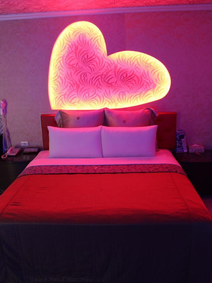 Full Moon Boutique Motel Cidade de Hsinchu Exterior foto